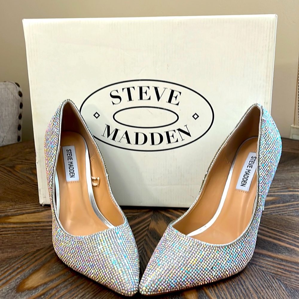 Steve  Madden silver shoes for Christmas season or for NEW YEARS